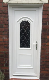 Oxford Diamond Lead white upvc back door