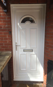 Enfield Lyon white upvc front door