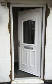 Aberdeen Pallas white upvc front door