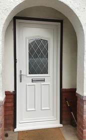 Aberdeen Diamond Lead white upvc front door